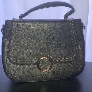 Black Purse with wallet and detachable strap